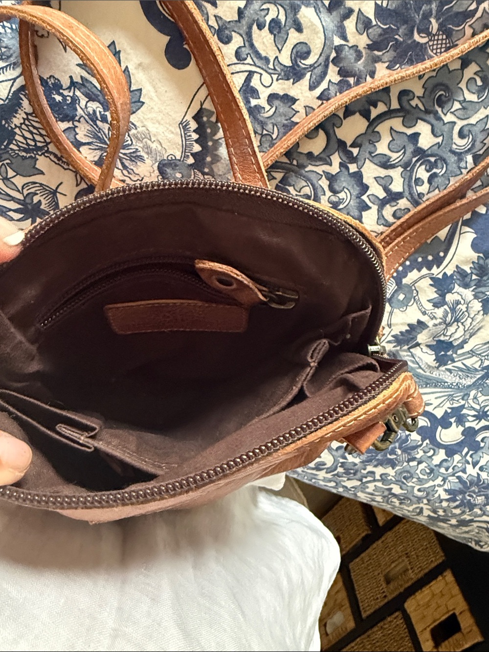 Bed Stu Crossbody - Picture 5 of 6